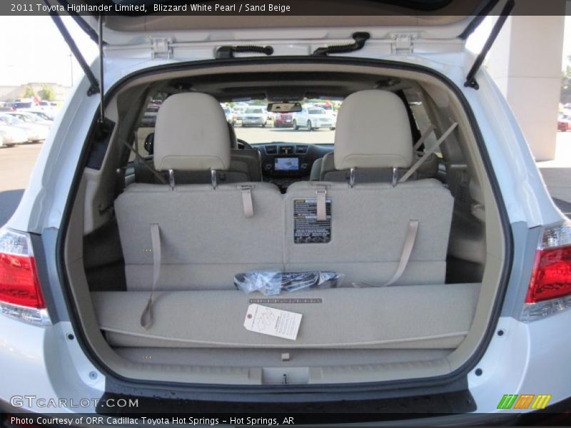 Blizzard White Pearl / Sand Beige 2011 Toyota Highlander Limited