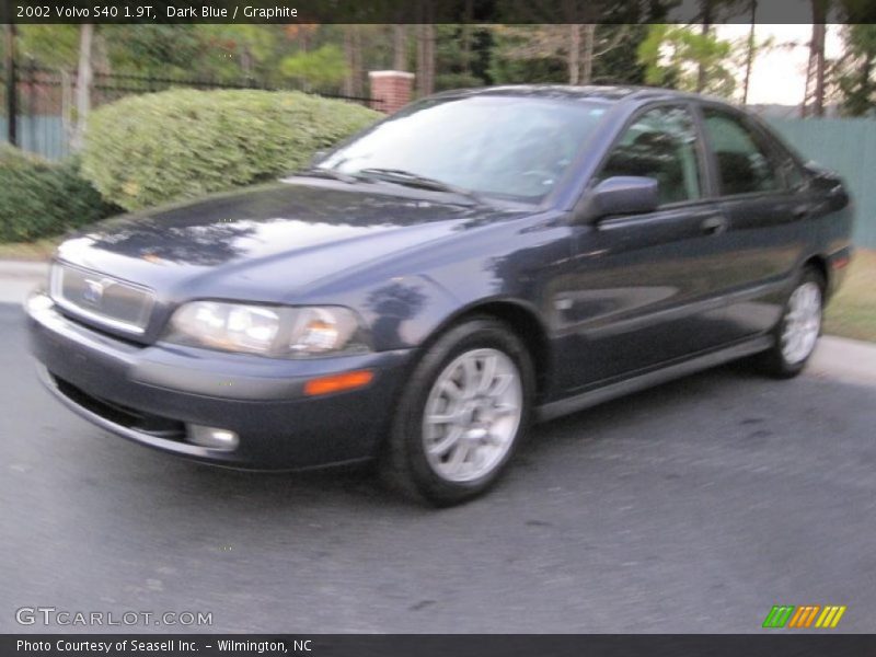 Dark Blue / Graphite 2002 Volvo S40 1.9T