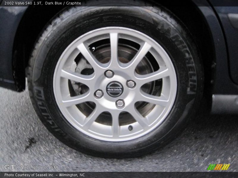 Dark Blue / Graphite 2002 Volvo S40 1.9T