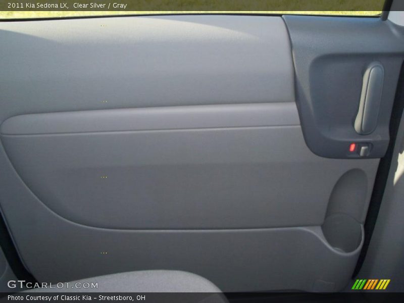 Clear Silver / Gray 2011 Kia Sedona LX