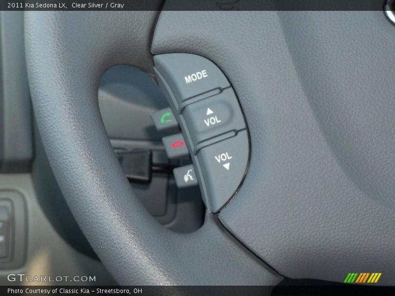 Clear Silver / Gray 2011 Kia Sedona LX