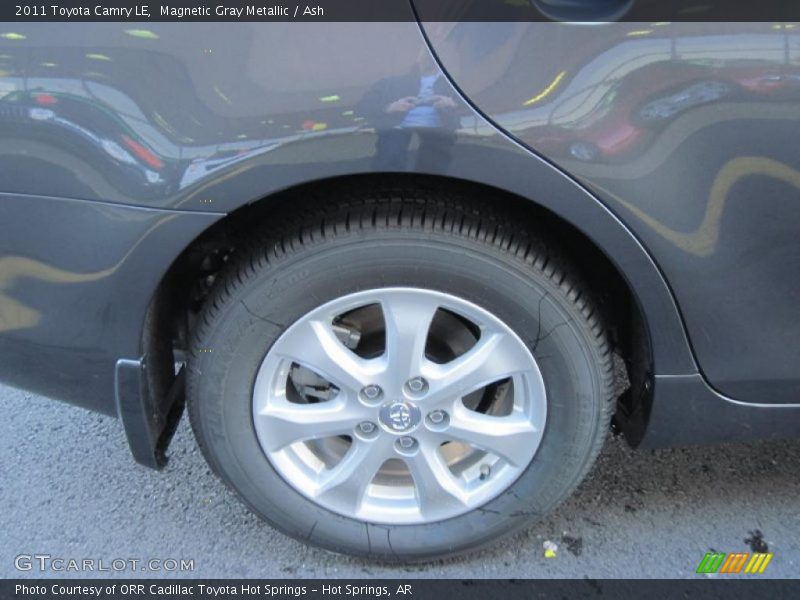 Magnetic Gray Metallic / Ash 2011 Toyota Camry LE