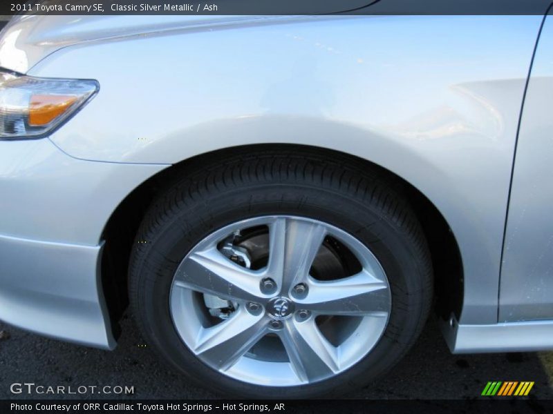 Classic Silver Metallic / Ash 2011 Toyota Camry SE