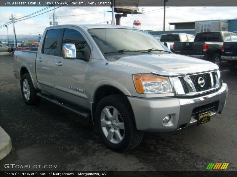 Radiant Silver / Charcoal 2009 Nissan Titan LE Crew Cab 4x4
