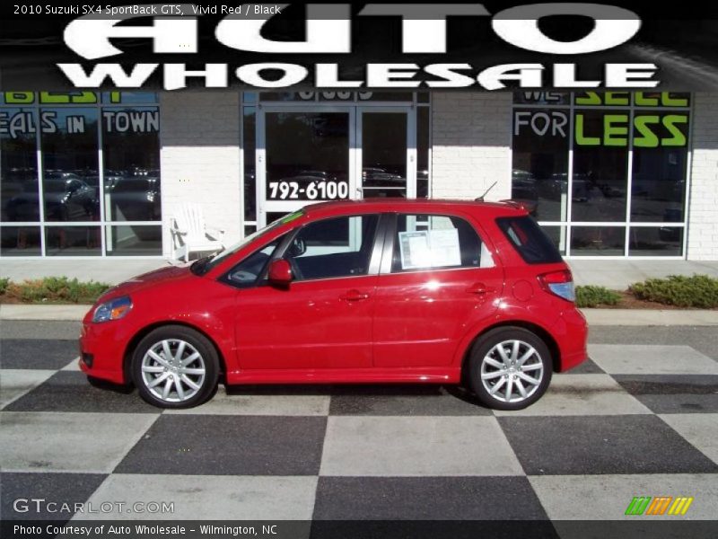 Vivid Red / Black 2010 Suzuki SX4 SportBack GTS