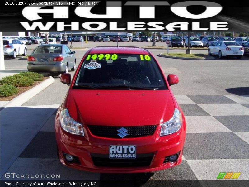Vivid Red / Black 2010 Suzuki SX4 SportBack GTS