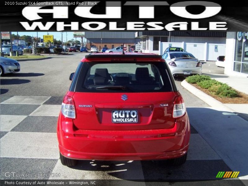 Vivid Red / Black 2010 Suzuki SX4 SportBack GTS