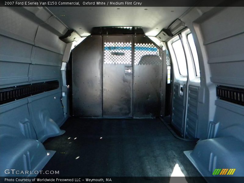 Oxford White / Medium Flint Grey 2007 Ford E Series Van E150 Commercial