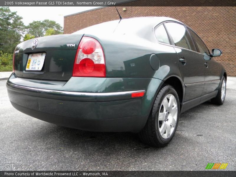 Northern Green / Grey 2005 Volkswagen Passat GLS TDI Sedan