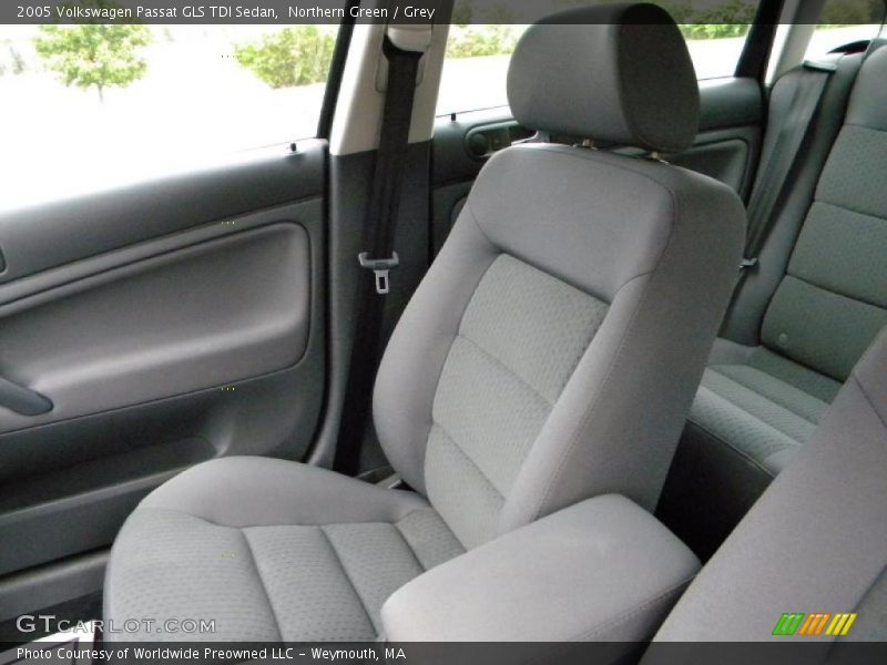 Northern Green / Grey 2005 Volkswagen Passat GLS TDI Sedan