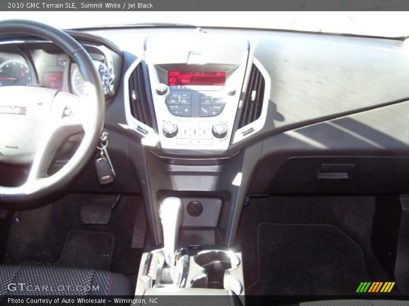Summit White / Jet Black 2010 GMC Terrain SLE