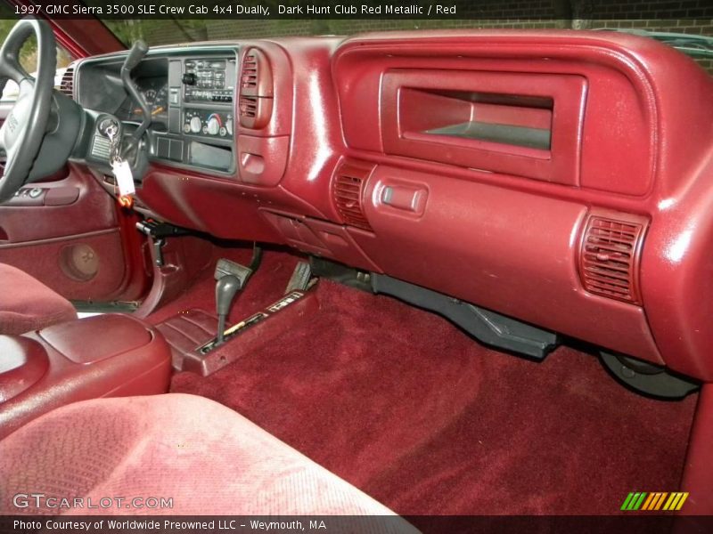 Dashboard of 1997 Sierra 3500 SLE Crew Cab 4x4 Dually