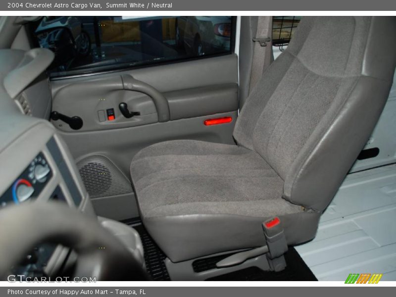 Summit White / Neutral 2004 Chevrolet Astro Cargo Van