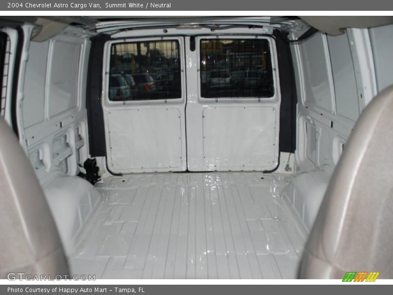 Summit White / Neutral 2004 Chevrolet Astro Cargo Van