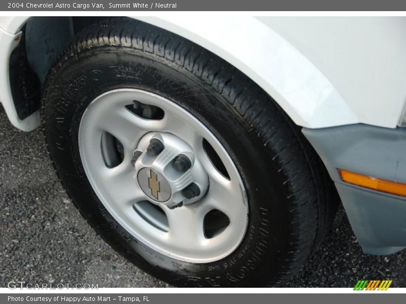 Summit White / Neutral 2004 Chevrolet Astro Cargo Van