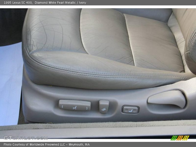 Diamond White Pearl Metallic / Ivory 1995 Lexus SC 400