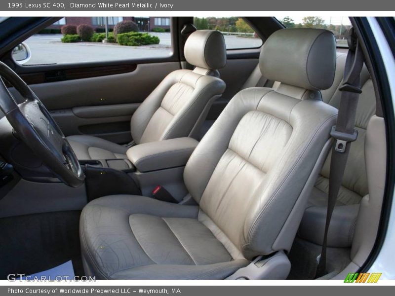 Diamond White Pearl Metallic / Ivory 1995 Lexus SC 400