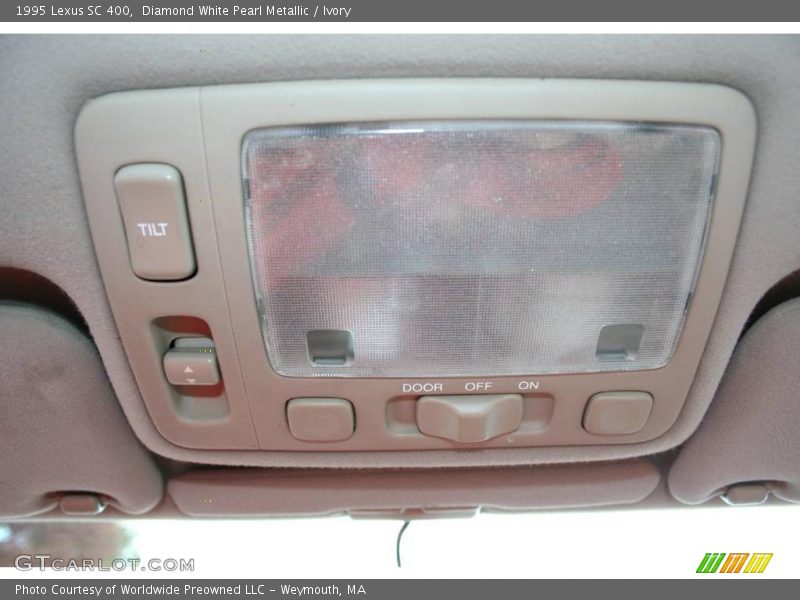 Diamond White Pearl Metallic / Ivory 1995 Lexus SC 400