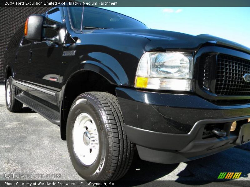 Black / Medium Parchment 2004 Ford Excursion Limited 4x4