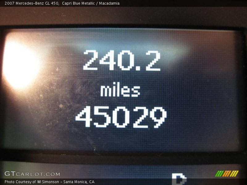 Capri Blue Metallic / Macadamia 2007 Mercedes-Benz GL 450