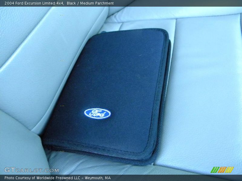 Black / Medium Parchment 2004 Ford Excursion Limited 4x4