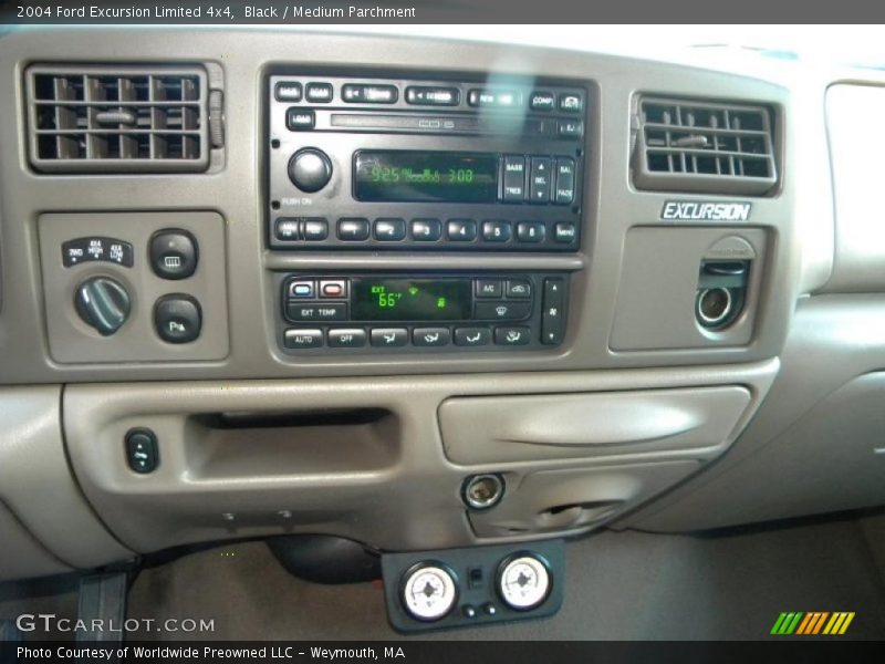 Controls of 2004 Excursion Limited 4x4