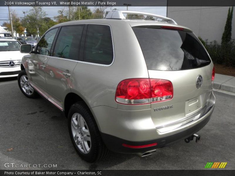 Wheat Beige Metallic / Pure Beige 2004 Volkswagen Touareg V8