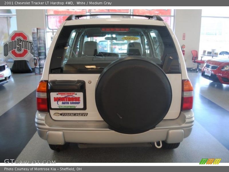 White / Medium Gray 2001 Chevrolet Tracker LT Hardtop 4WD