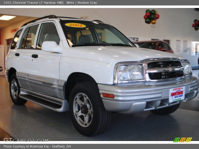 White / Medium Gray 2001 Chevrolet Tracker LT Hardtop 4WD