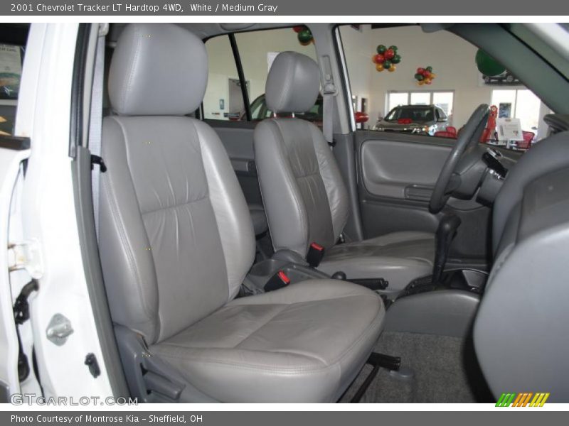  2001 Tracker LT Hardtop 4WD Medium Gray Interior