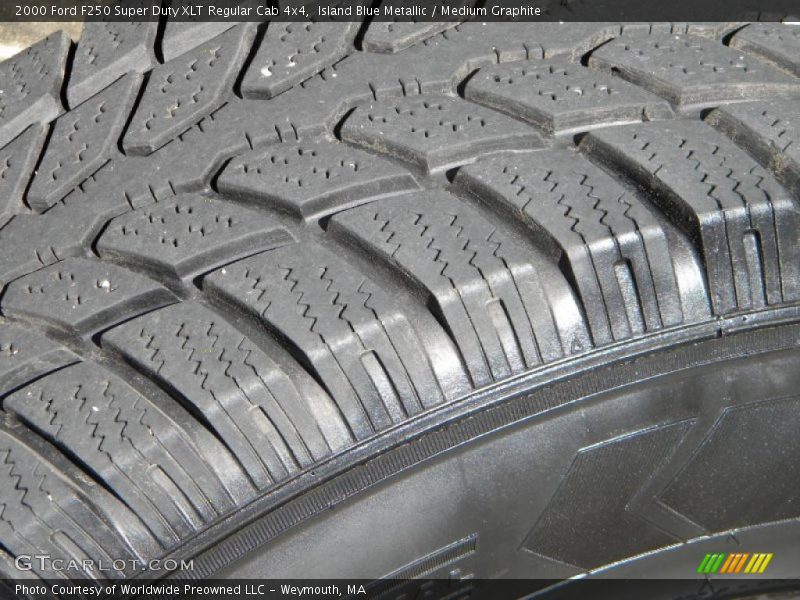 Island Blue Metallic / Medium Graphite 2000 Ford F250 Super Duty XLT Regular Cab 4x4