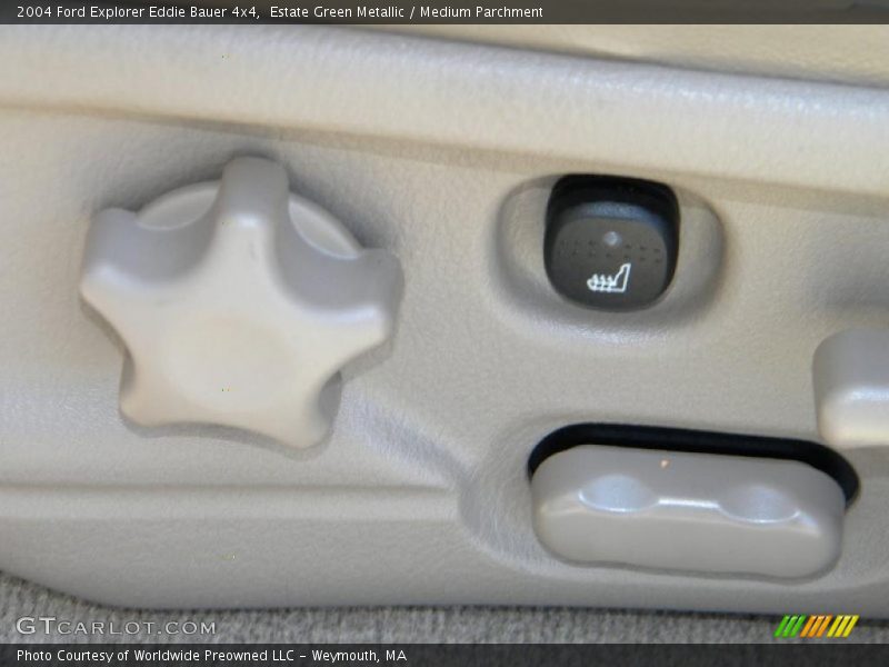 Estate Green Metallic / Medium Parchment 2004 Ford Explorer Eddie Bauer 4x4