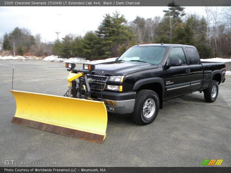 Black / Dark Charcoal 2005 Chevrolet Silverado 2500HD LT Extended Cab 4x4
