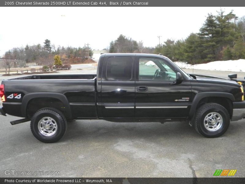 Black / Dark Charcoal 2005 Chevrolet Silverado 2500HD LT Extended Cab 4x4