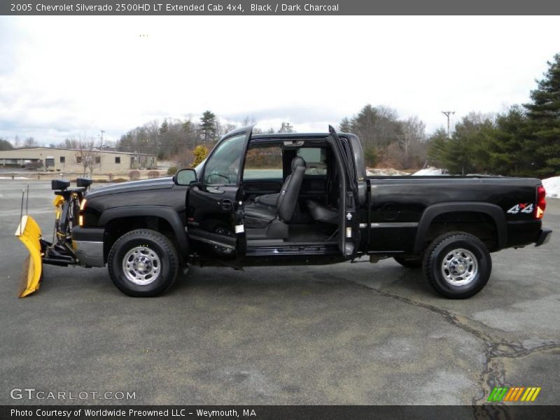 Black / Dark Charcoal 2005 Chevrolet Silverado 2500HD LT Extended Cab 4x4