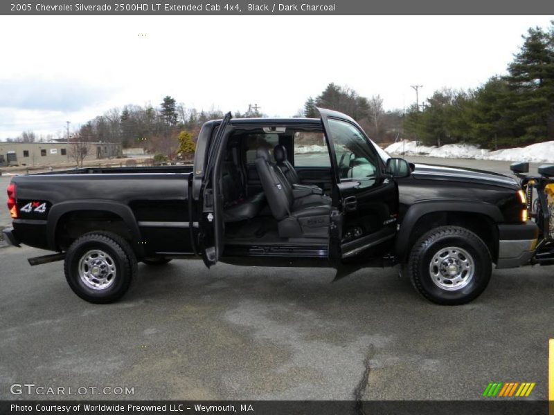 Black / Dark Charcoal 2005 Chevrolet Silverado 2500HD LT Extended Cab 4x4