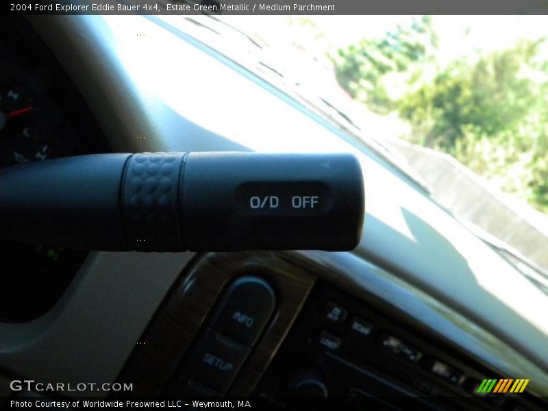 Estate Green Metallic / Medium Parchment 2004 Ford Explorer Eddie Bauer 4x4