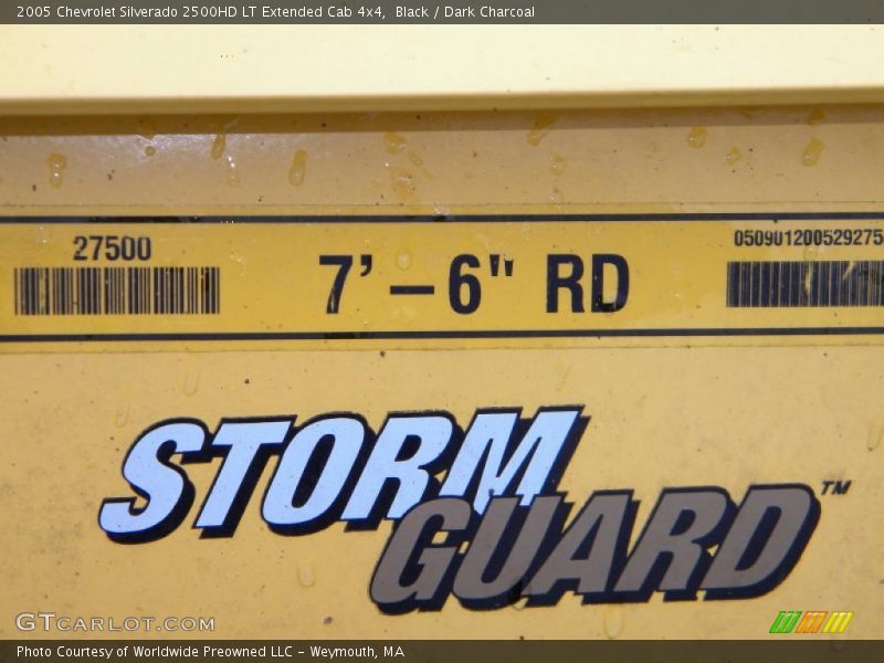 Black / Dark Charcoal 2005 Chevrolet Silverado 2500HD LT Extended Cab 4x4