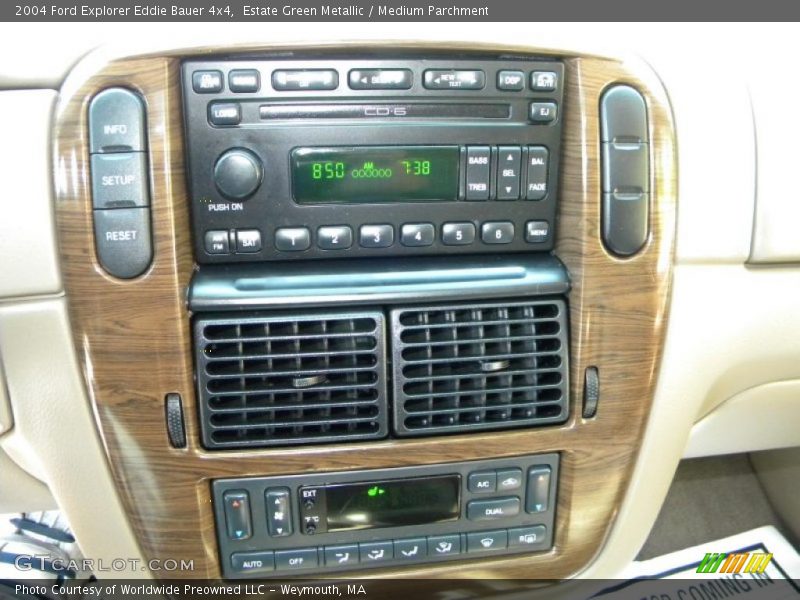 Controls of 2004 Explorer Eddie Bauer 4x4