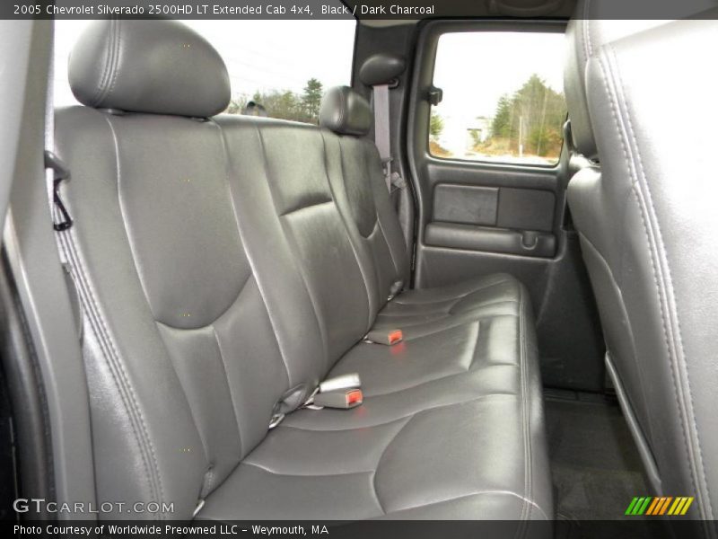 Black / Dark Charcoal 2005 Chevrolet Silverado 2500HD LT Extended Cab 4x4