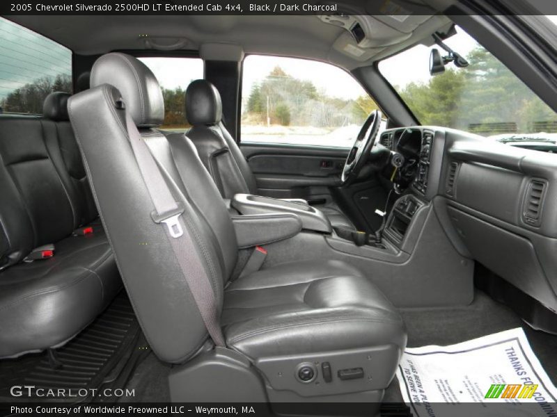 Black / Dark Charcoal 2005 Chevrolet Silverado 2500HD LT Extended Cab 4x4