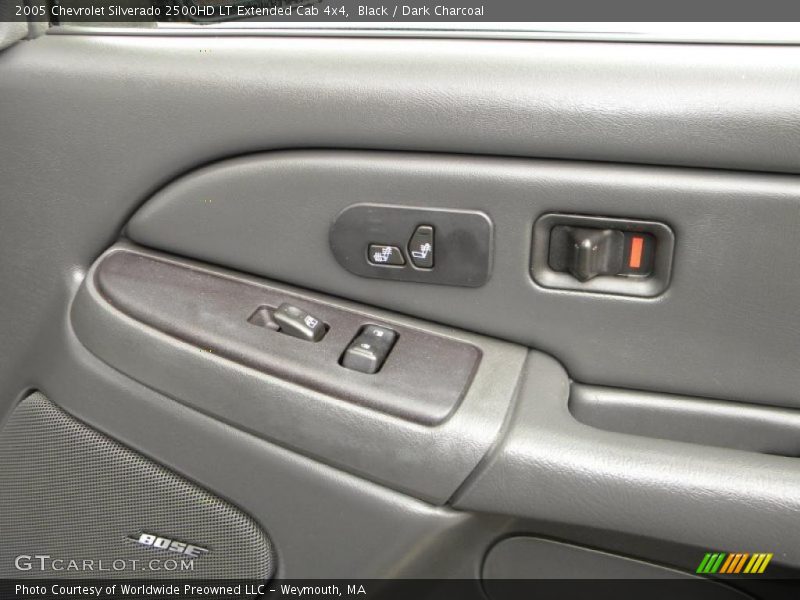 Black / Dark Charcoal 2005 Chevrolet Silverado 2500HD LT Extended Cab 4x4