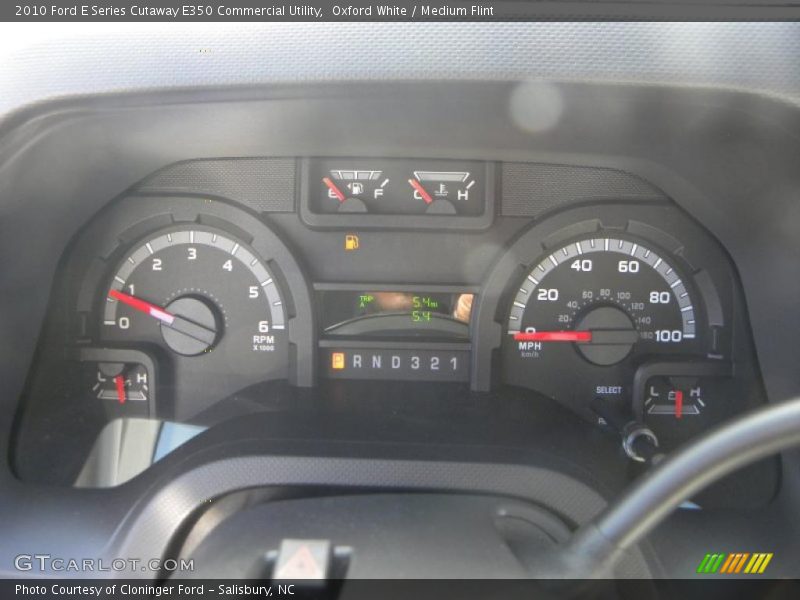  2010 E Series Cutaway E350 Commercial Utility E350 Commercial Utility Gauges