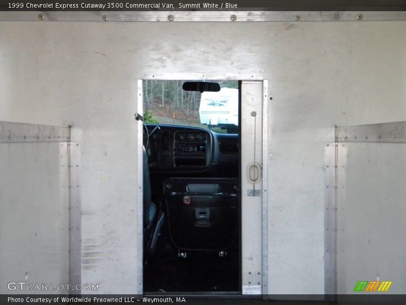 Summit White / Blue 1999 Chevrolet Express Cutaway 3500 Commercial Van