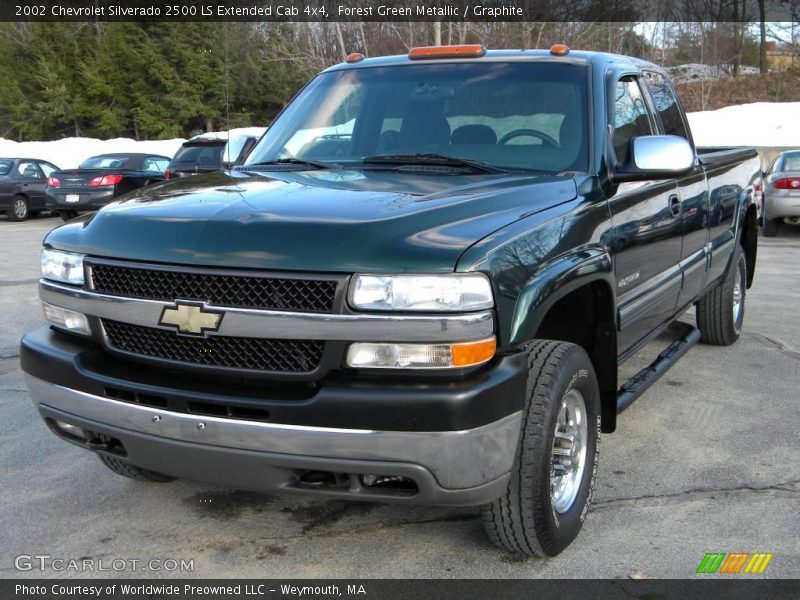 Forest Green Metallic / Graphite 2002 Chevrolet Silverado 2500 LS Extended Cab 4x4
