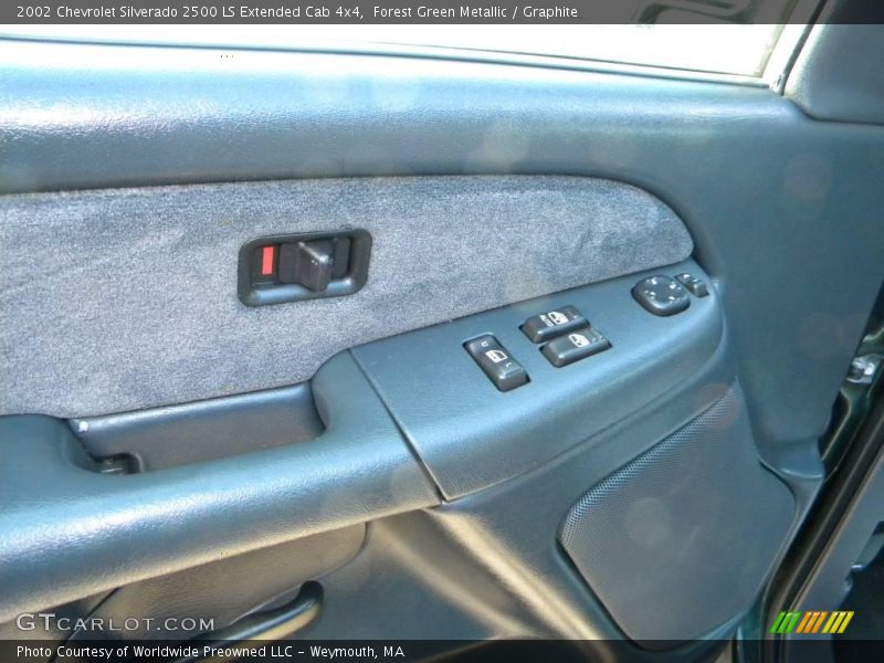 Forest Green Metallic / Graphite 2002 Chevrolet Silverado 2500 LS Extended Cab 4x4