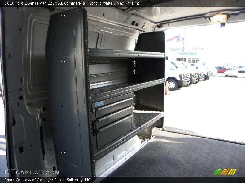 Oxford White / Medium Flint 2010 Ford E Series Van E250 XL Commericial