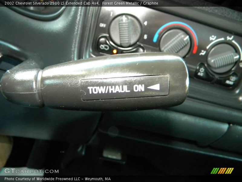 Forest Green Metallic / Graphite 2002 Chevrolet Silverado 2500 LS Extended Cab 4x4