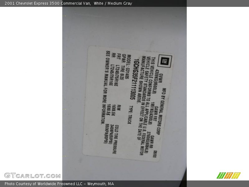 White / Medium Gray 2001 Chevrolet Express 3500 Commercial Van