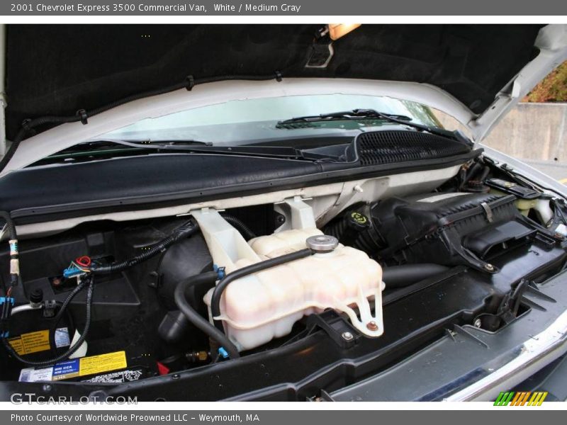  2001 Express 3500 Commercial Van Engine - 6.5 Liter OHV 16-Valve Turbo-Diesel V8